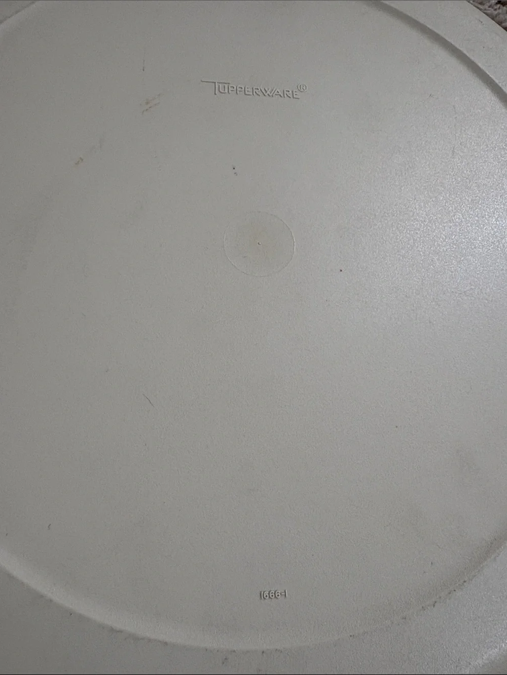 Vintage Tupperware 1665-1 Almond Cream Serving Tray & 1666 Lid